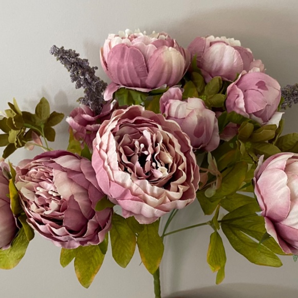 Faux Peony Flowers - Picture 3 of 7